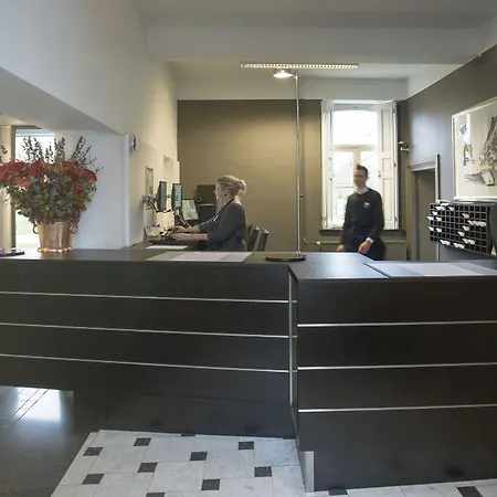 Vaeshartelt Hotell 3*