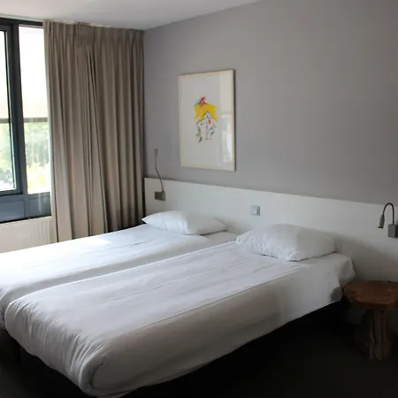 Vaeshartelt Hotell 3*